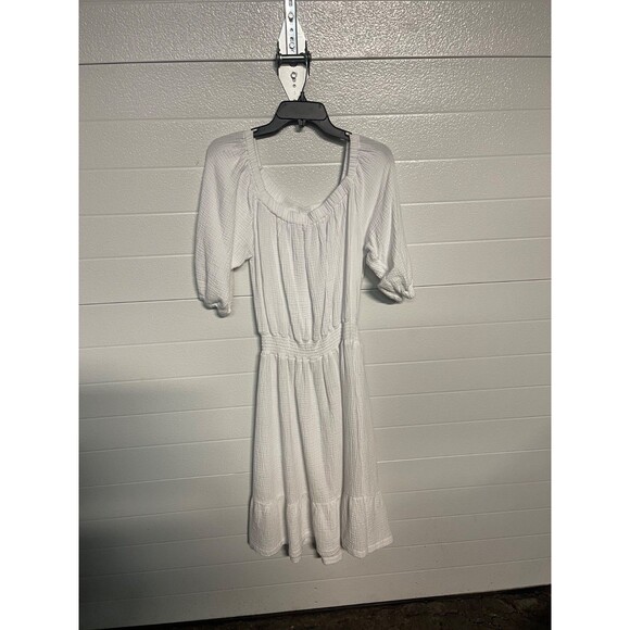 4Our Dreamers Dresses & Skirts - 4our Dreamers white midi boho tiered smocked dress size XL.